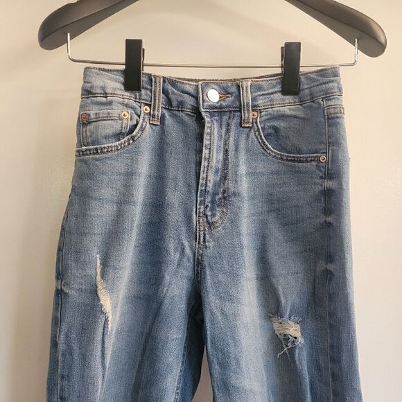 Wild fable high rise distressed jeans - Picture 3 of 5